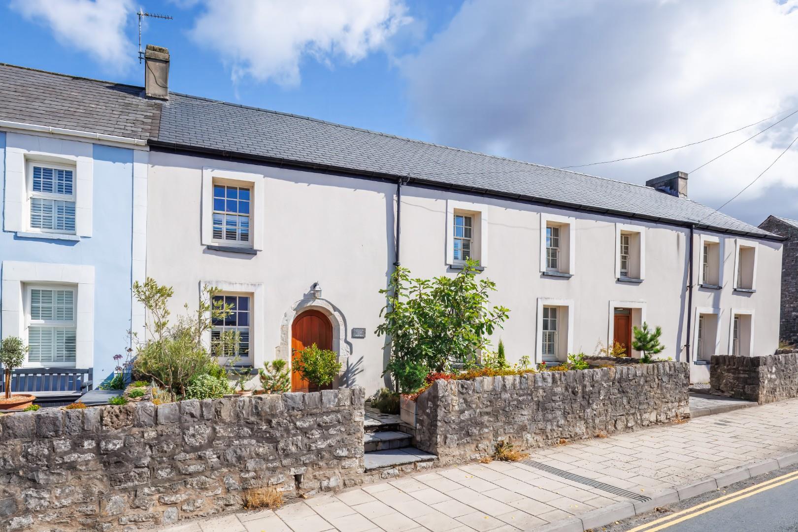 High Street, Laleston, Bridgend County Borough, CF32 0HL